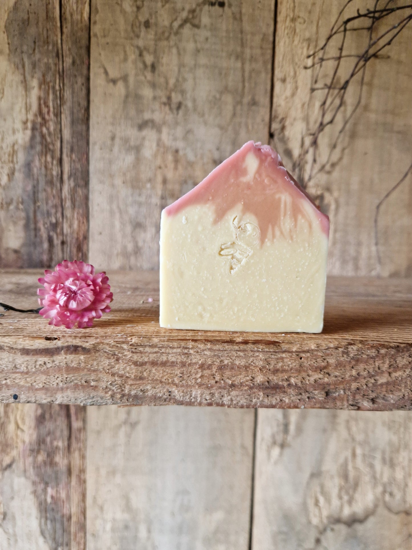 Savon au Miel, Poudre de Rhubarbe & Lavandin